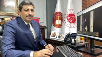 ŞANLIURFA/GAZİANTEP (AA) – Şanlıurfa Cumhuriyet Başsavcısı Mustafa Çakmak ile İslahiye