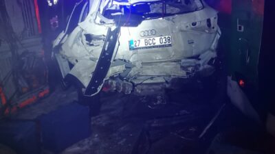 SİVAS (AA) – Sivas'ın Şarkışla ilçesinde yolcu otobüsü, tır, kamyon