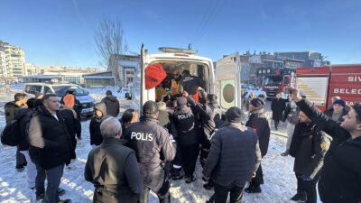 SİVAS (AA) – Sivas'ta müstakil bir evde çıkan yangında ağır