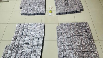 İSTANBUL (AA) – Sultangazi'de asayiş uygulamasında durdurulan otomobilde uyuşturucu bulunmasına