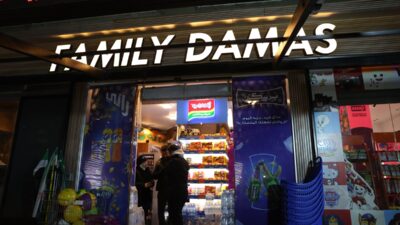 - Cumhurbaşkanı Şara'nın alışveriş yaptığı market çalışanı Heysem Hayek:
- "Cumhurbaşkanı