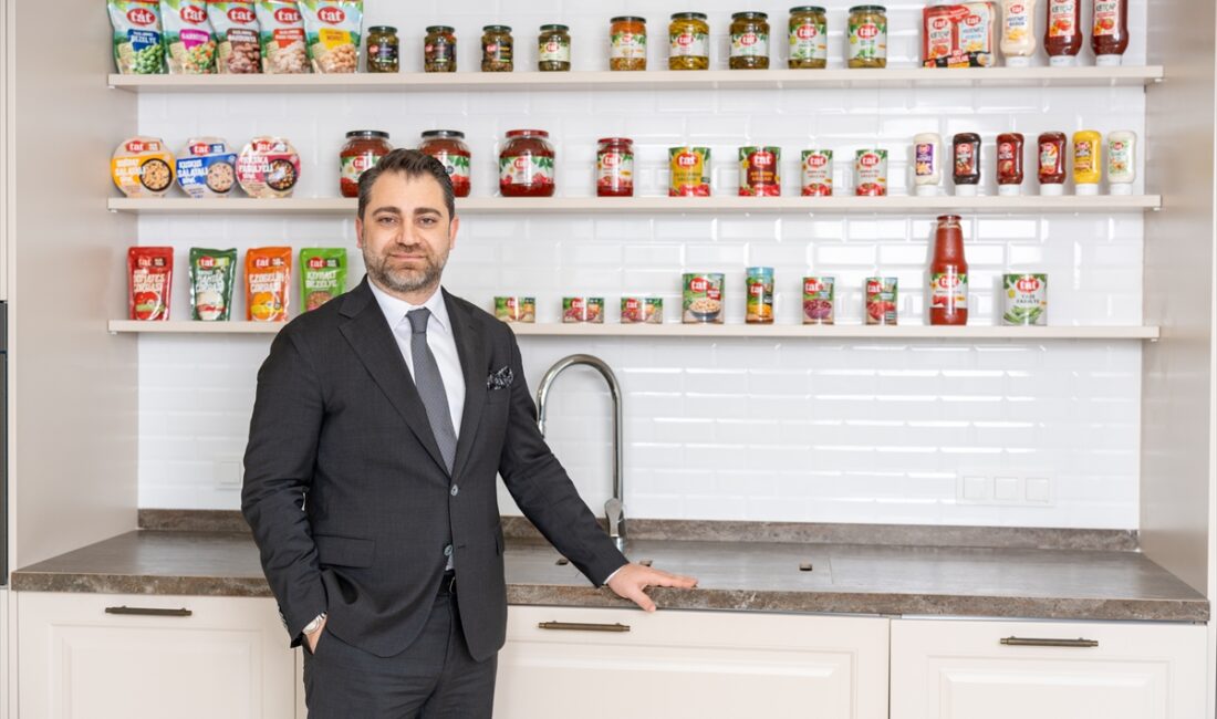 - Tat Gıda Yönetim Kurulu Başkanı Veysel Memiş:
- "Gerçek zeytinyağı,