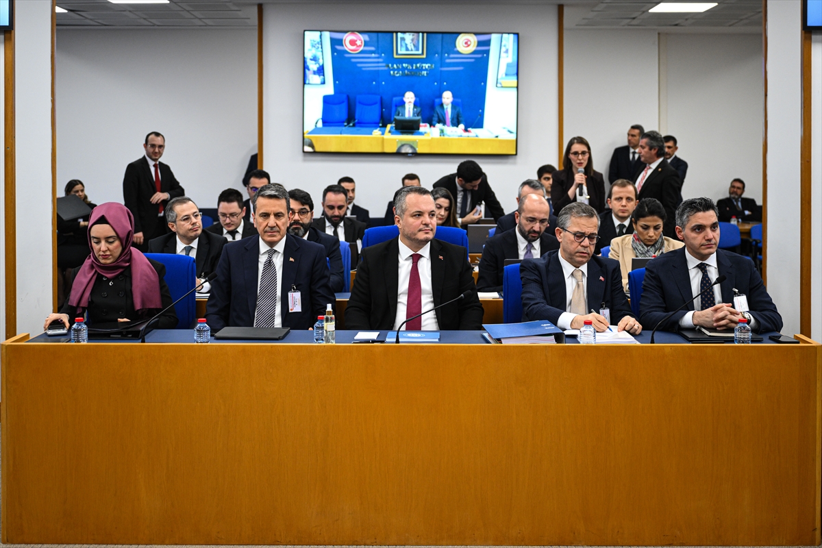 - TVF Yönetimi Genel Müdürü Salim Arda Ermut:
- "Türkiye Varlık