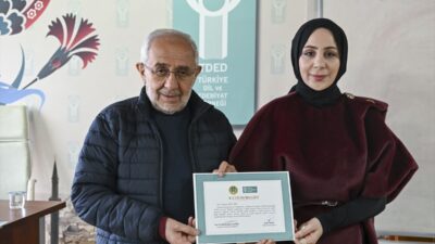 - TDED Genel Başkanı Ekrem Erdem:
- "Millet olarak temel sıkıntılarımızdan