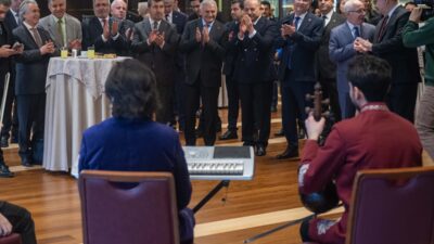 - "Ortak alfabeyi benimsemek bir emperyal rüya peşinde olmak değil,