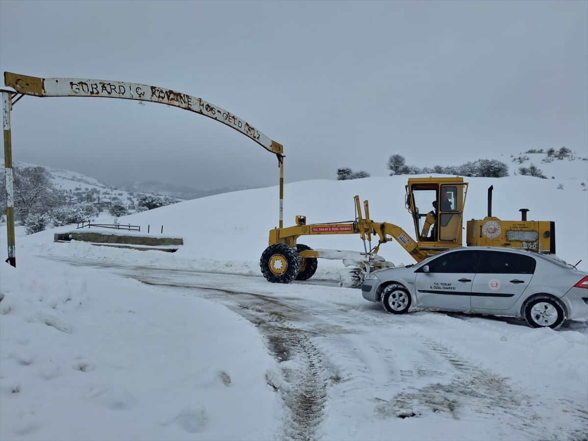 TOKAT (AA) – Tokat, Amasya, Kastamonu ve Sinop'ta kar yağışı