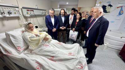 TRABZON (AA) – Trabzon'da, 2026 yılının ilk bebeği suda doğum