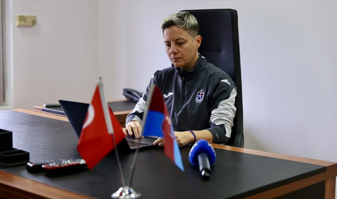 TRABZON (AA) – Trabzonspor Kadın Futbol Takımı Teknik Direktörü Hatice
