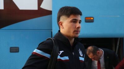 - Turkcell Süper Kupa yarı finalinde Galatasaray ile karşılaşacak bordo-mavili