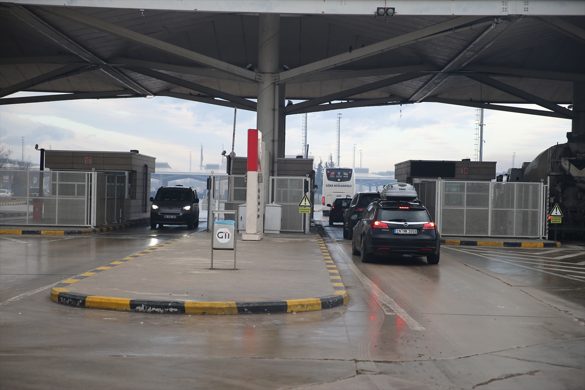 - Türkiye'nin Avrupa'ya açılan Trakya'daki gümrük kapılarından geçen yıl 15