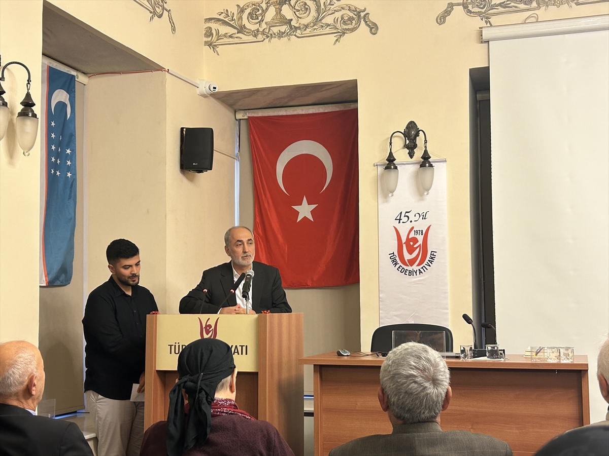 İSTANBUL (AA) – Türk Edebiyatı Vakfı tarafından, edebiyatçı yazar Mehmet