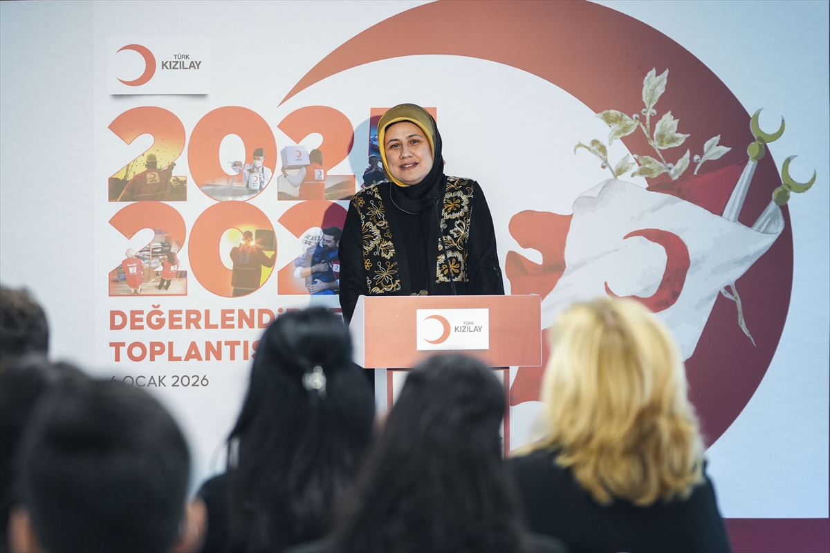- Türk Kızılay Genel Başkanı Fatma Meriç Yılmaz:
- "Her zaman