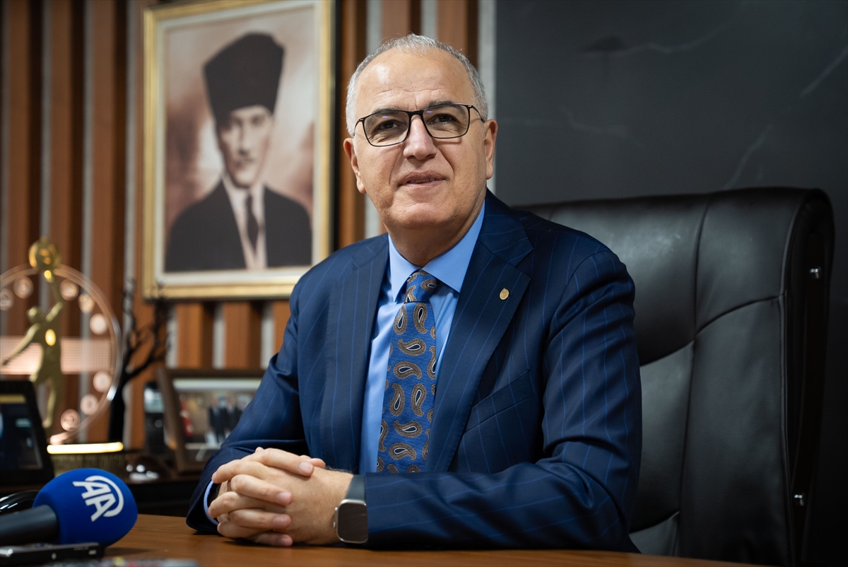 - Üstündağ: "Her kategoride özenle seçilmiş, çok önemli ve çok