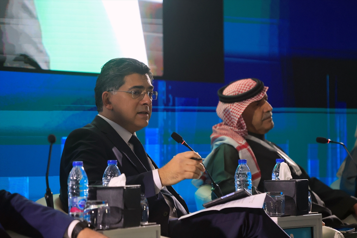 - Türkiye’nin Amman Büyükelçisi Yakup Caymazoğlu:
- "Diplomasi artık yalnızca klasik