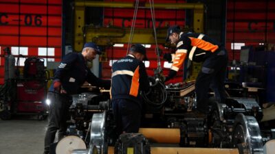 - Ulaştırma ve Altyapı Bakanı Abdulkadir Uraloğlu:
- "Milli elektrikli hızlı