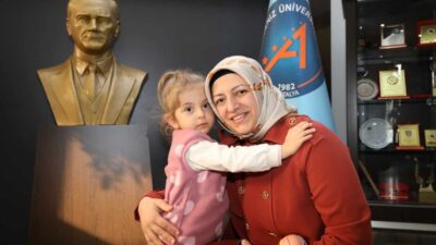 - Rahim naklinden sonra annelik mutluluğunu yaşayan Havva Erdem:
- "Kendime