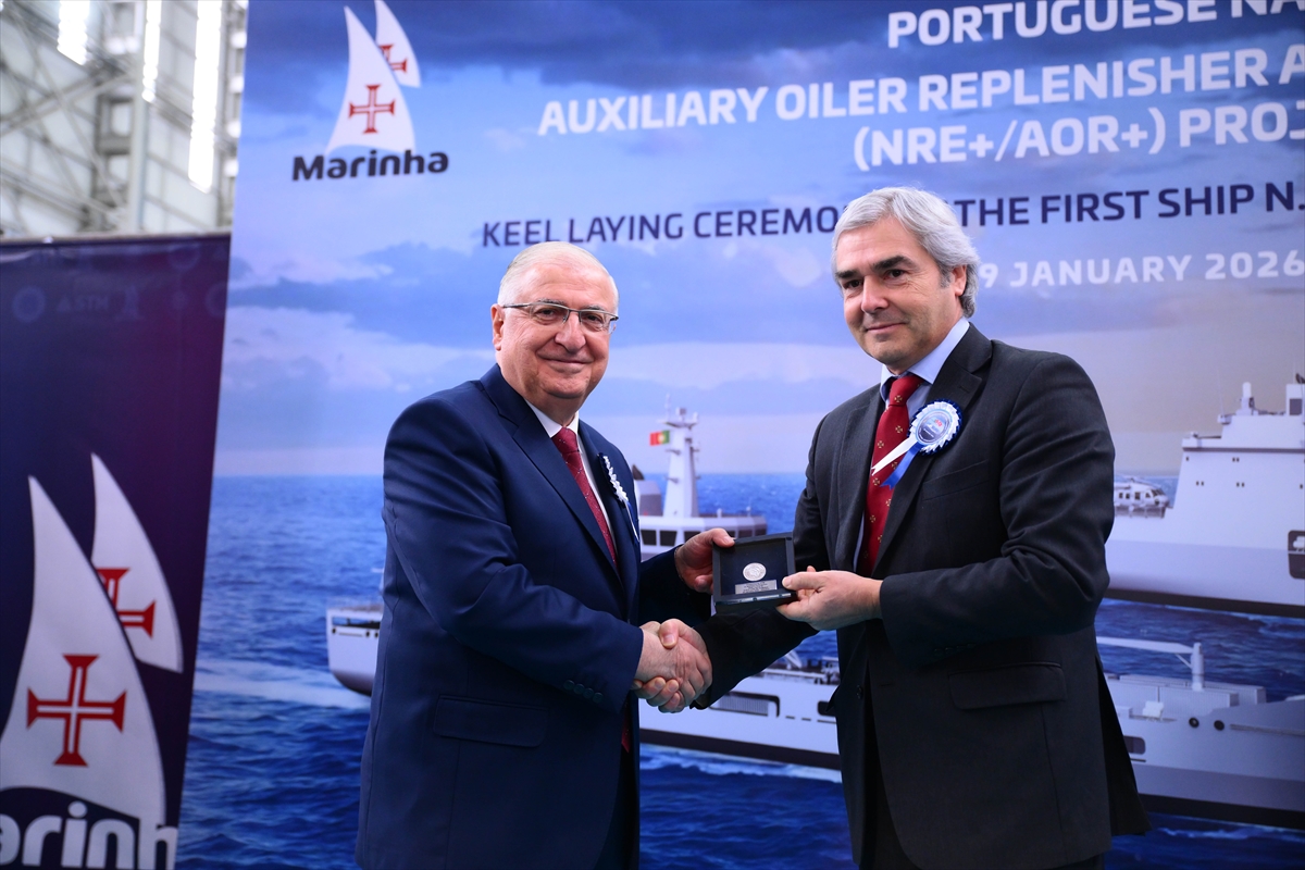 - Portekiz Savunma Bakanı Nuno Melo:
- "Bu gemiler, donanmamızın modernizasyonunda