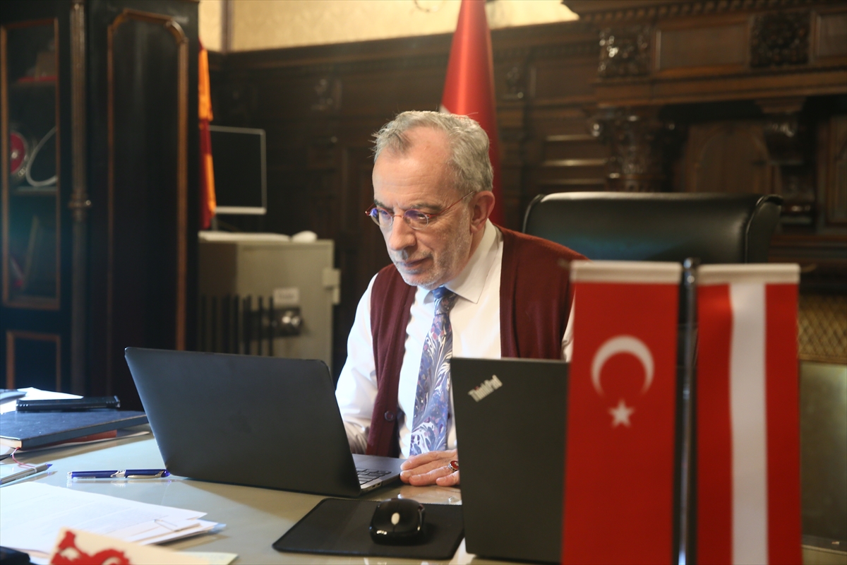 VİYANA (AA) – Türkiye'nin Viyana Büyükelçisi Gürsel Dönmez, Anadolu Ajansının