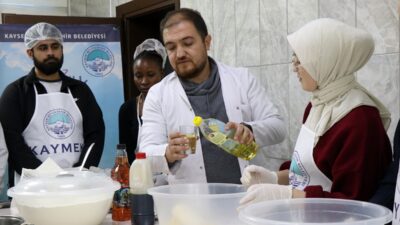 - Uluslararası Öğrenci Akademisi kapsamında Kayseri Mutfağı dersine katılan 40