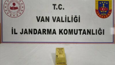 VAN (AA) – Van'ın Erciş ilçesinde 1 kilogram gümrük kaçağı