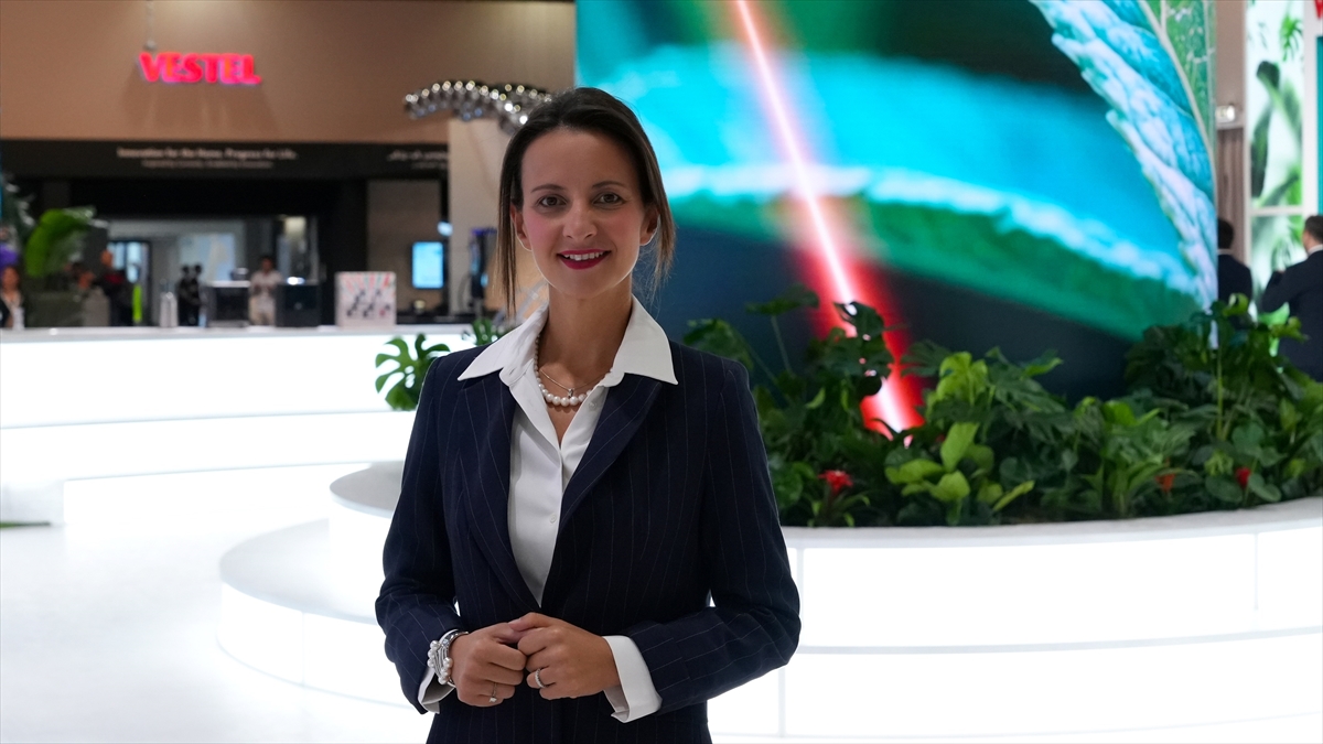 - Vestel Pazarlama Genel Müdürü Duygu Badem Uylukçuoğlu:
- "Önümüzdeki dönemde