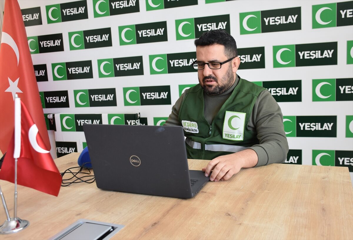 ŞIRNAK (AA) – Yeşilay Şırnak Şube Başkanı Mahsum Çağın, Anadolu