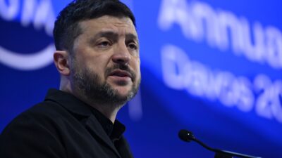 - "Heyetlerimiz neredeyse her gün çalışıyor. Kolay değil. Bu savaşı