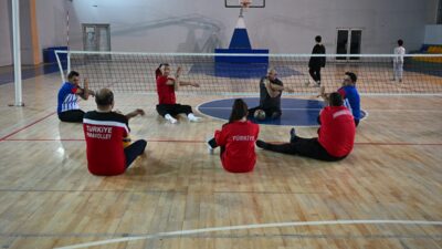 - "Asrın felaketi" olarak nitelendirilen 6 Şubat 2023'teki depremlerden önce