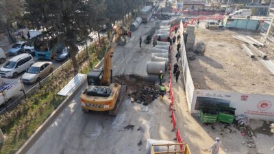 - Büyükşehir Belediyesi Su ve Kanalizasyon İdaresi Genel Müdürlüğü ekiplerince,