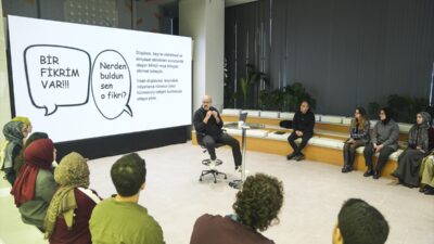 İSTANBUL (AA) – AA Akademi koordinasyonunda "Yaratıcı Düşünme ve Tasarım