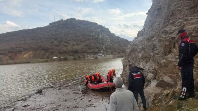 AFYONKARAHİSAR (AA) – Afyonkarahisar'ın İhsaniye ilçesinde baraj göletine düşen genç