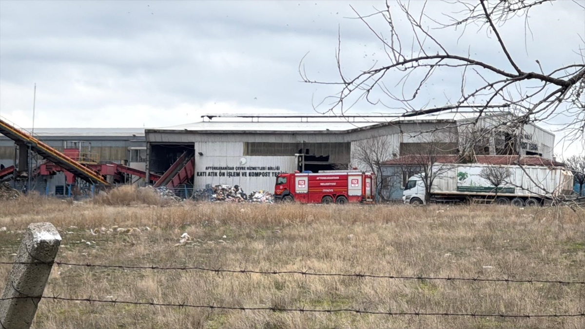 AFYONKARAHİSAR (AA) – Afyonkarahisar Belediyesine bağlı olarak hizmet veren katı