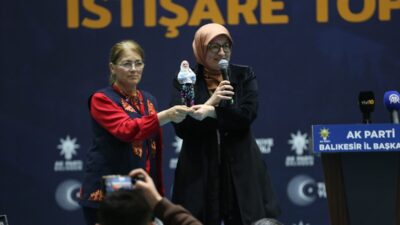 - "Türkiye tarihinin en büyük eserlerini Allah'ın izniyle işte bu