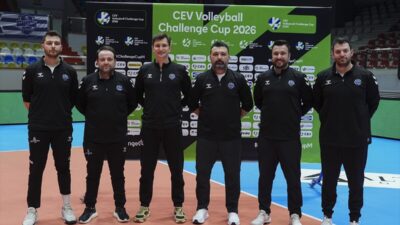 - Başantrenör Ömer Tok:
"Cesur davranacağız. Biz zaten risk alarak top