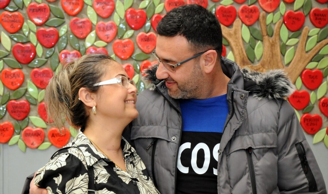 ANTALYA (AA) – Akdeniz Üniversitesi Hastanesi'nde diyaliz hastası kadın, 9