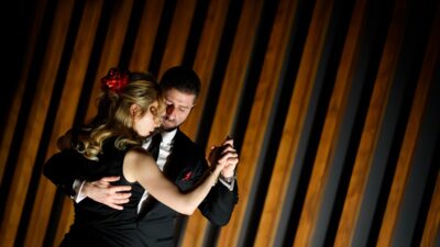 -⁠ ⁠Bilgisayar mühendisi Yağmur Gümüş:
- "Tangoya başladıktan sonra hayat enerjimin