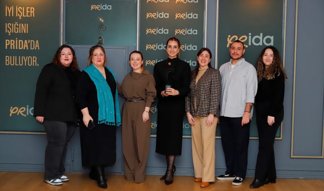 - Avrasya Tüneli Genel Müdür Yardımcısı Murat Gücüyener:
- "İşletmemizde hayata