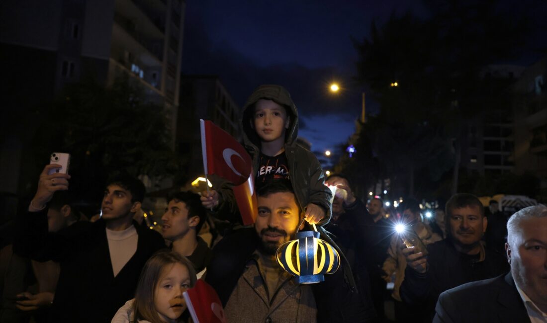 AYDIN (AA) – Aydın'ın Efeler ilçesinde on bir ayın sultanı