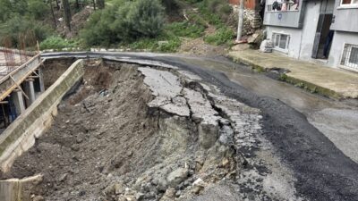 AYDIN (AA) – Aydın'ın Kuşadası ve Söke ilçesinde etkili olan