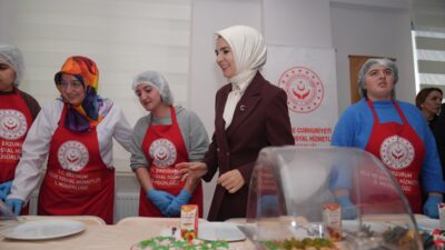 ERZURUM (AA) – Aile ve Sosyal Hizmetler Bakanı Mahinur Özdemir