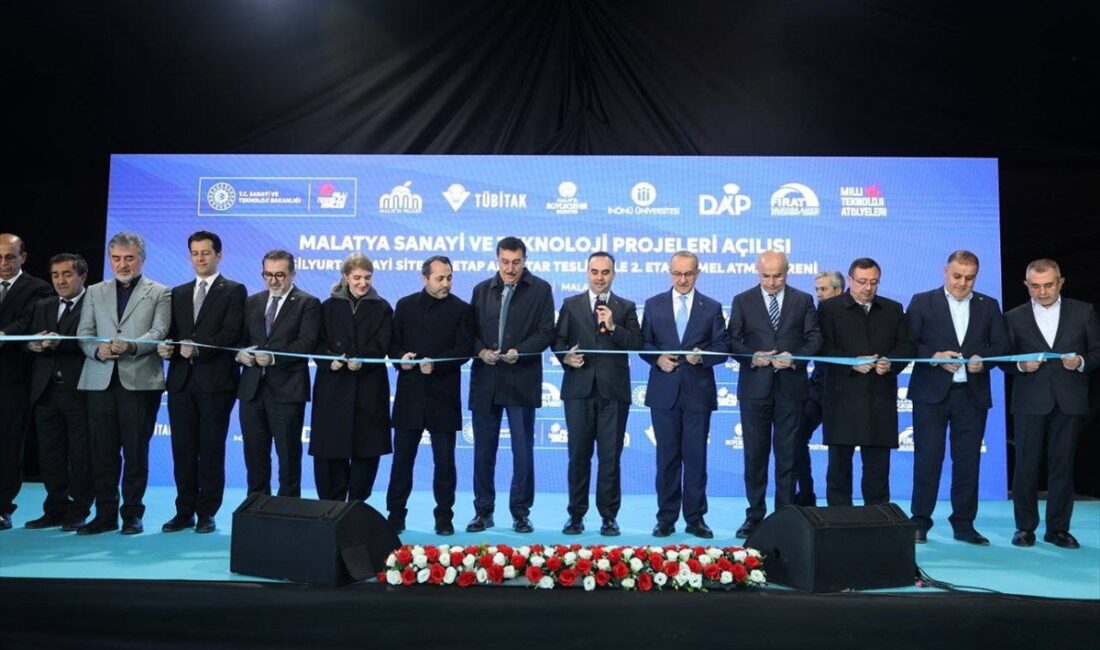 - "Bugün, gelişmiş üretim ve teknoloji geliştirme altyapımızla küresel pazarlarda