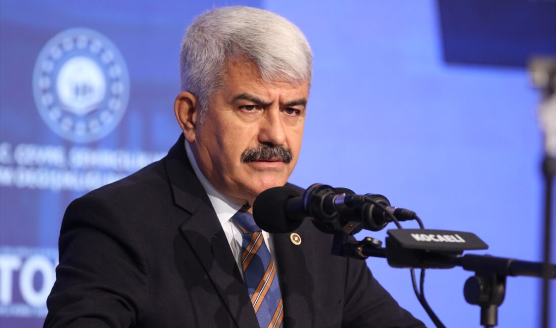 - "Milletimiz, 'Allah devletimize zeval vermesin, Allah sizden razı olsun.'