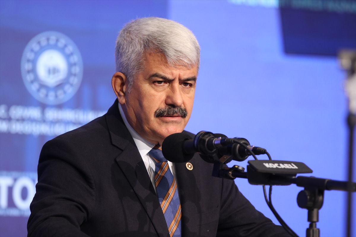 - "Milletimiz, 'Allah devletimize zeval vermesin, Allah sizden razı olsun.'