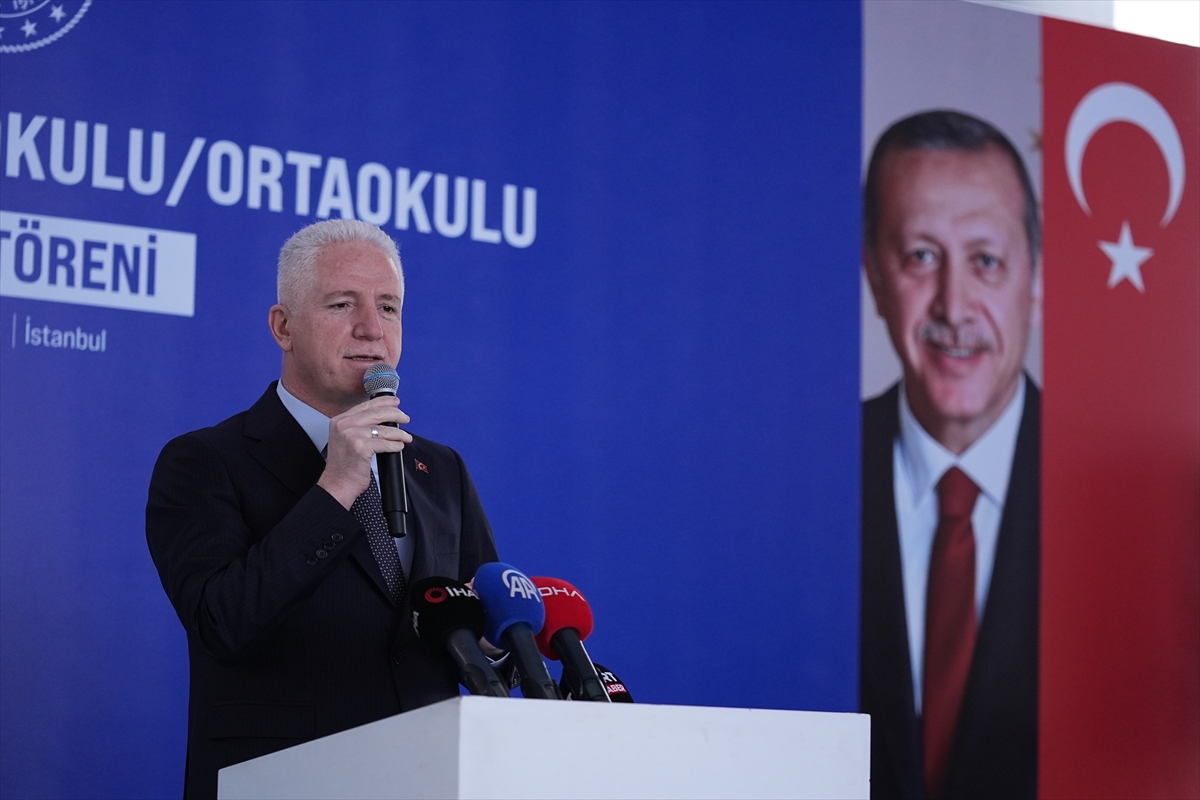 - "(Elazığ'daki deprem sonrası İstanbul ve İzmir Büyükşehir belediyelerinin okul