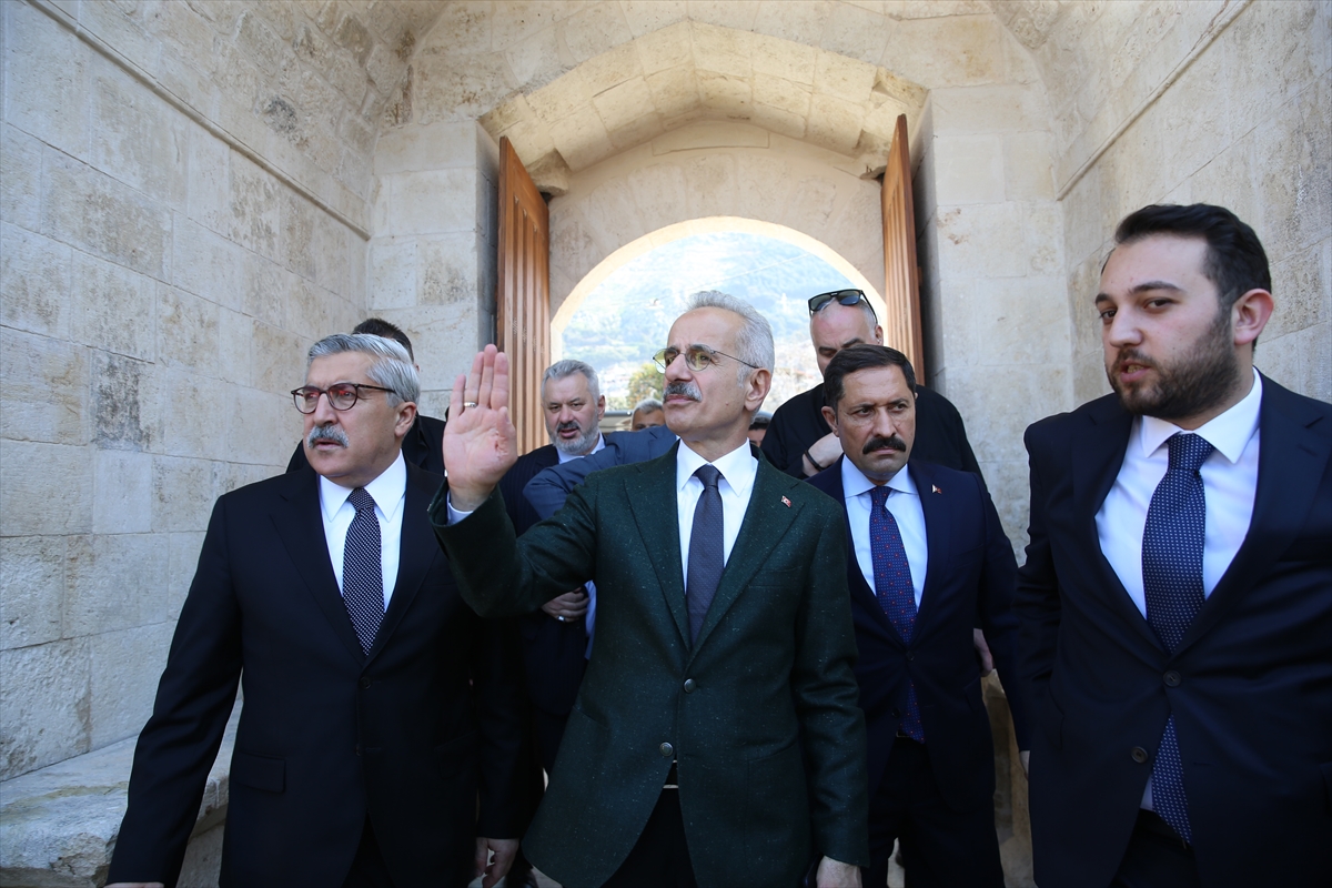 - "Artık tünel kazı ve inşa çalışmalarımıza başlıyoruz. Toplamda 3