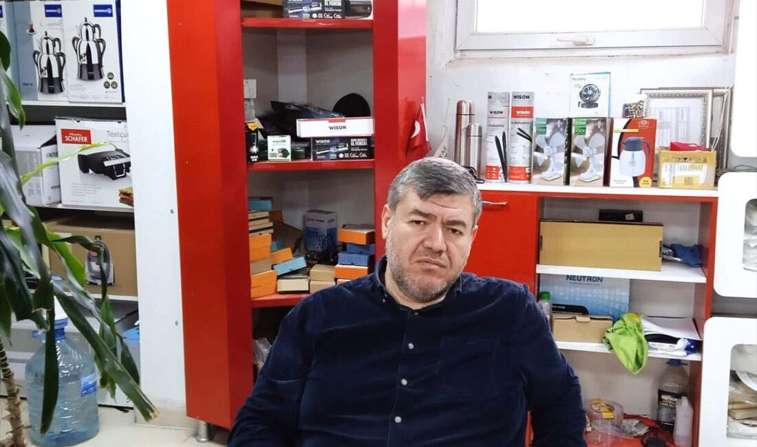 BATMAN (AA) – Batman'ın Kozluk ilçesinde sahibinden kaçan ineklerin bir