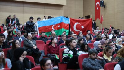 BAYBURT (AA) – Bayburt Üniversitesince "Azerbaycan-Türkiye İlişkileri" konulu panel gerçekleştirildi.