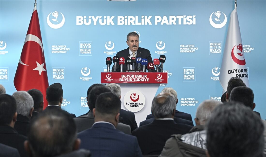 - "Biz, Türkiye olarak bölgemizde savaş istemiyoruz. Bölgemizde ve dünyada