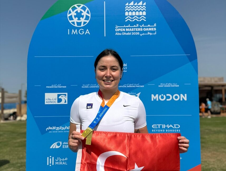 İZMİR (AA) – Ultra maraton yüzücüsü Bengisu Avcı, Abu Dhabi'de