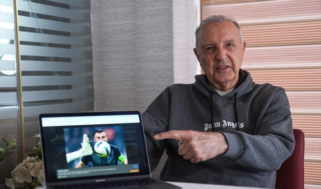 İSTANBUL (AA) – Beşiktaş'ın eski teknik direktörlerinden Rasim Kara, Anadolu